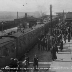 4th Seaforth Highlanders entraining Aug 11th 1914 (DMNT0045)